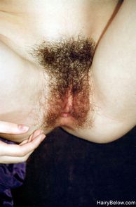 Close Up Hairy Teen Pussy Picture